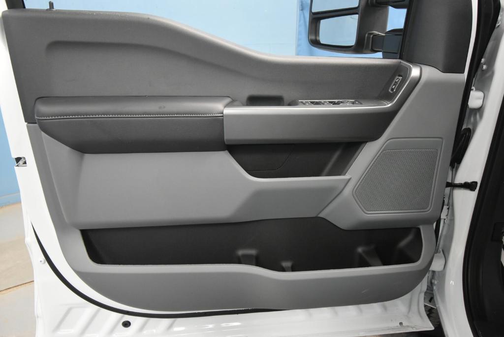 new 2025 Ford F-250 car, priced at $60,070
