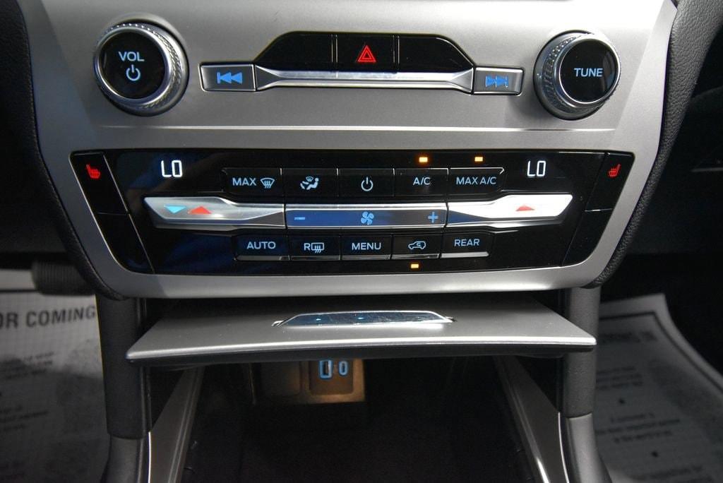 used 2021 Ford Explorer car, priced at $27,484