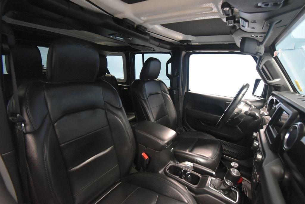 used 2021 Jeep Wrangler Unlimited car, priced at $34,984