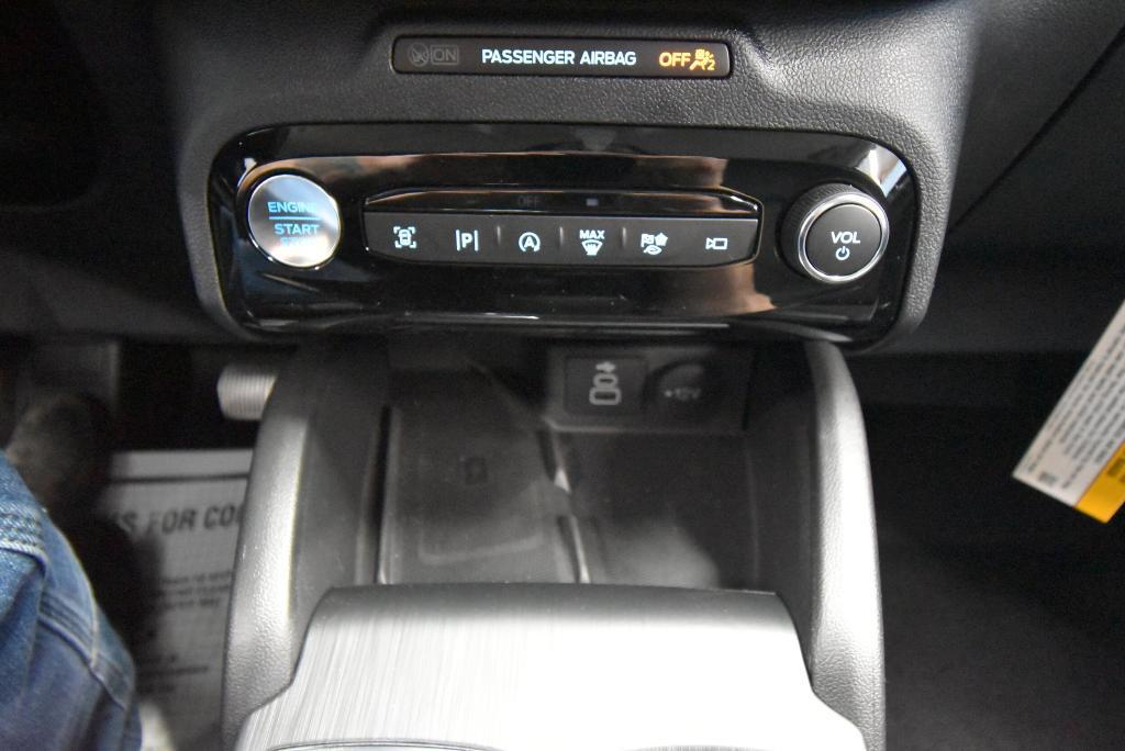 new 2025 Ford Escape car, priced at $36,752