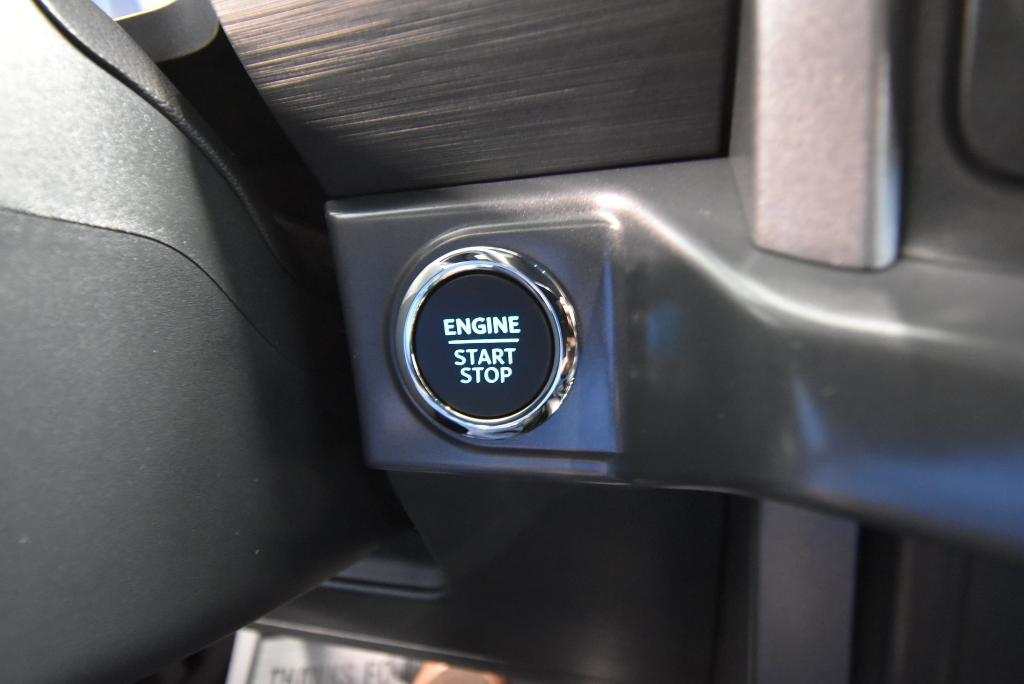 new 2025 Ford F-150 car, priced at $55,454