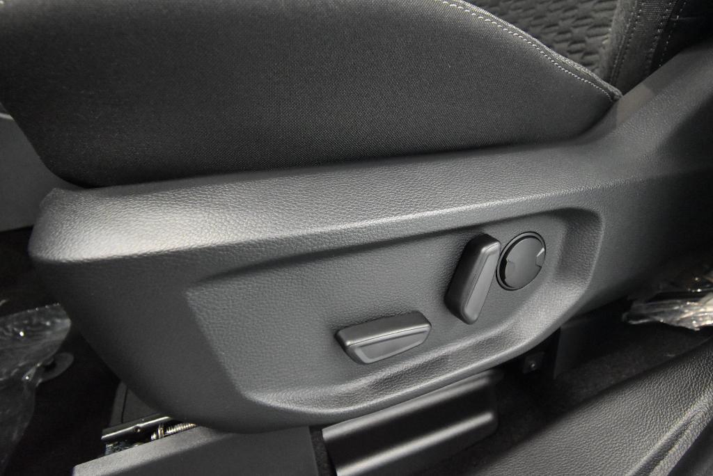 new 2025 Ford Ranger car, priced at $42,290