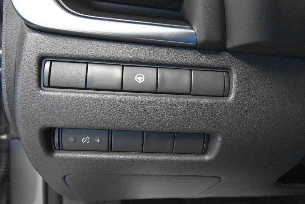 used 2021 Nissan Rogue car, priced at $24,984