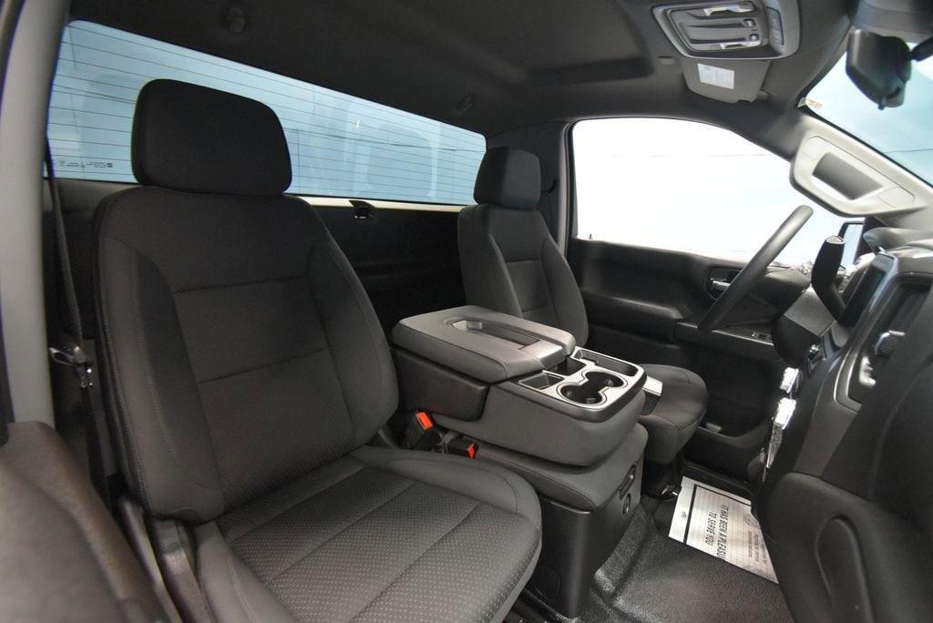 used 2025 GMC Sierra 1500 car, priced at $40,984