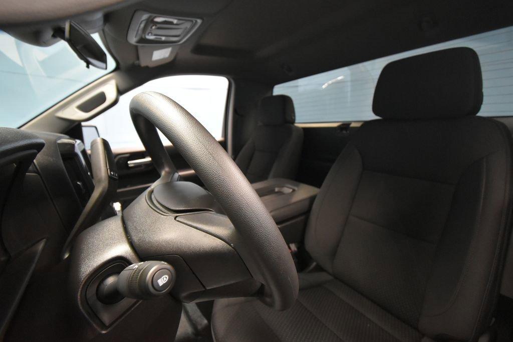 used 2025 GMC Sierra 1500 car, priced at $40,984