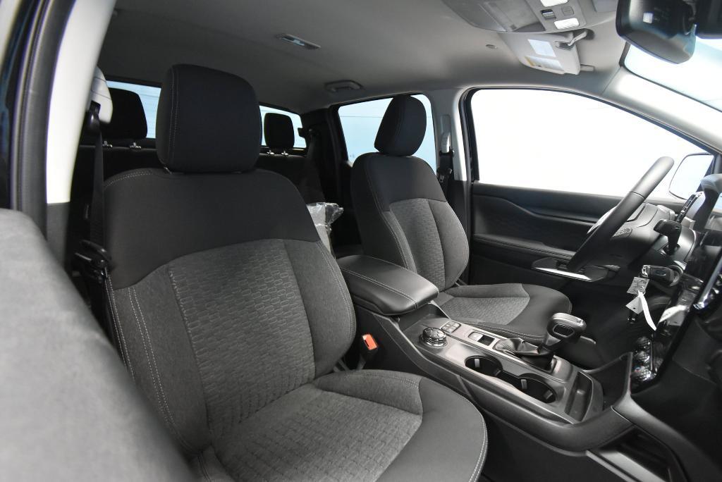 new 2025 Ford Ranger car, priced at $39,876