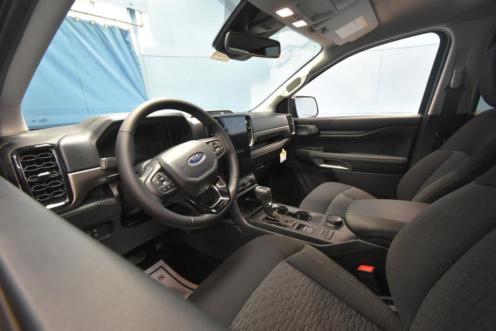 new 2025 Ford Ranger car, priced at $39,876