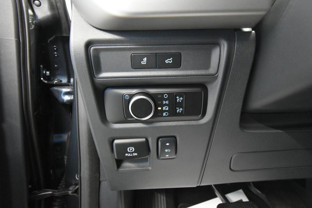 used 2024 Ford Expedition Max car, priced at $71,484