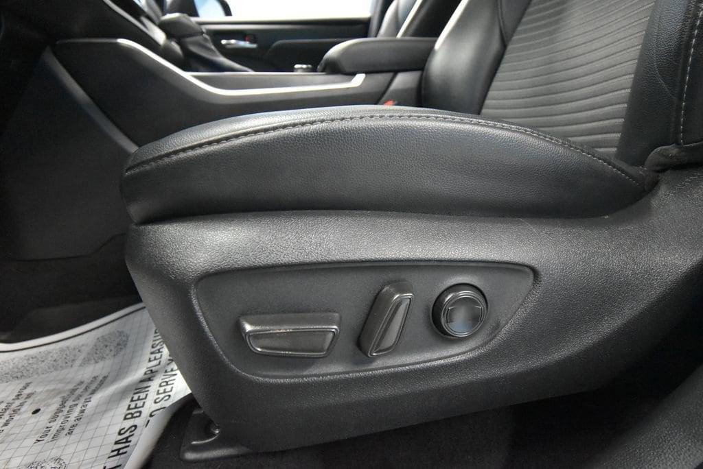 used 2021 Toyota Highlander car, priced at $37,484