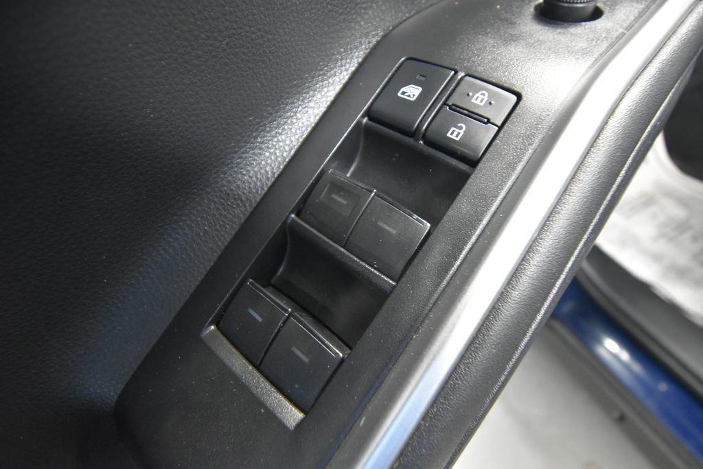 used 2021 Toyota Highlander car, priced at $37,484