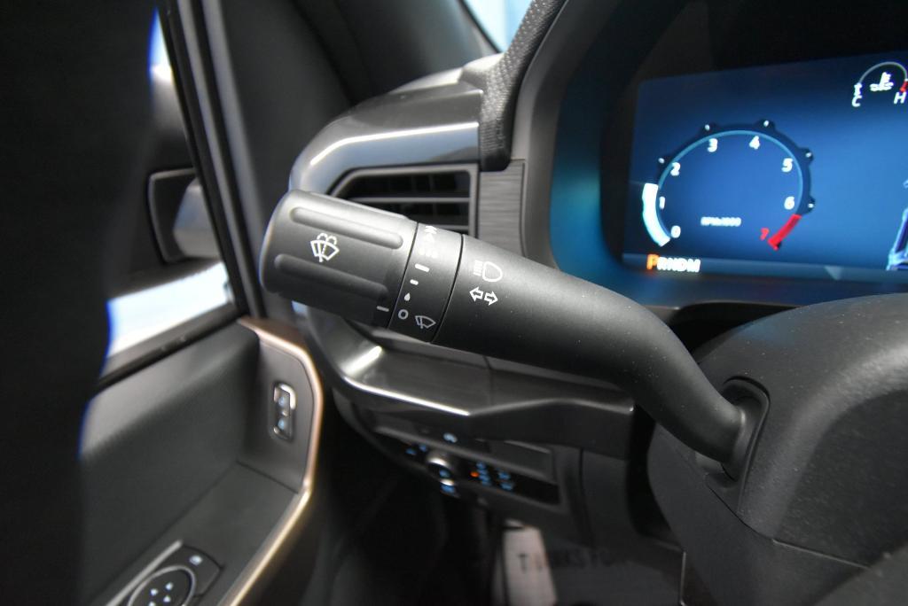 new 2025 Ford F-150 car, priced at $48,613