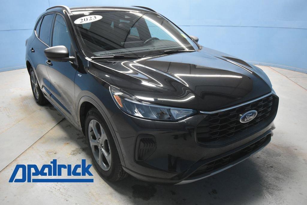 used 2023 Ford Escape car, priced at $26,035