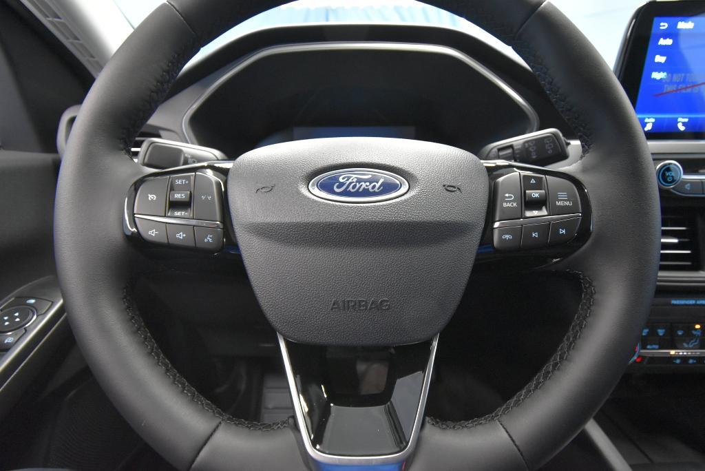 new 2025 Ford Escape car, priced at $30,979