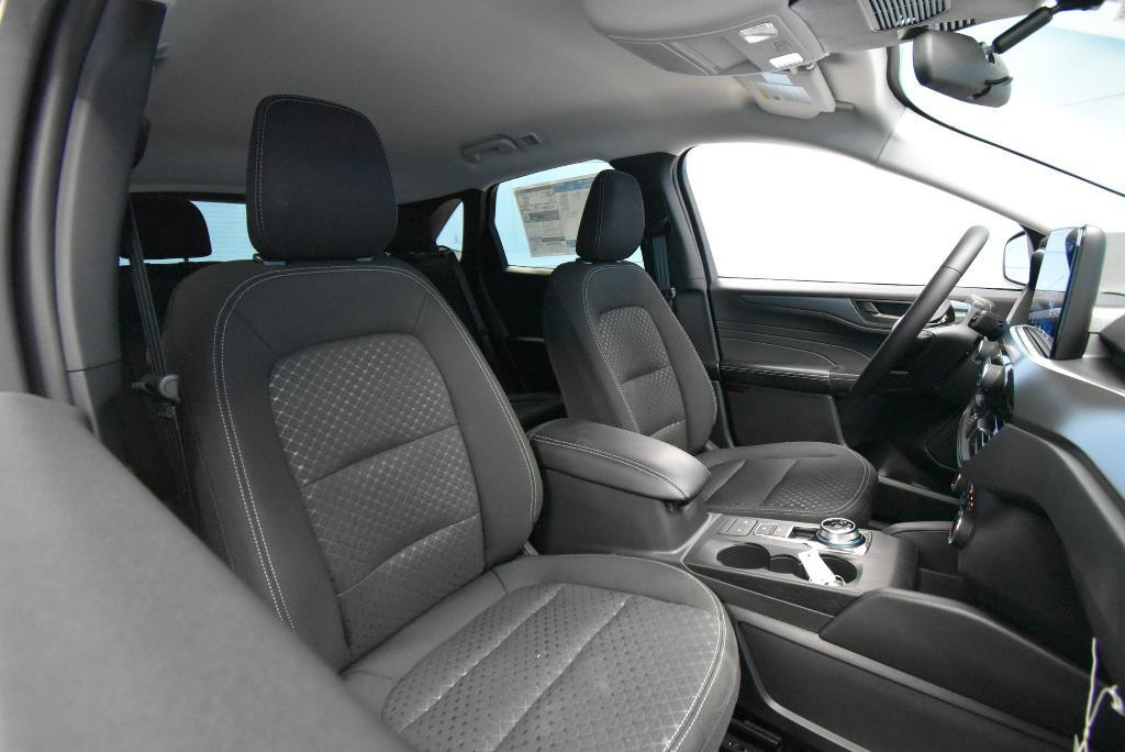 new 2025 Ford Escape car, priced at $30,979