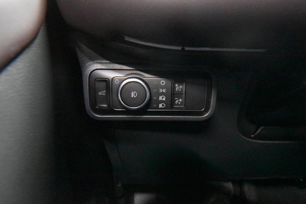 new 2025 Ford Explorer car, priced at $56,364