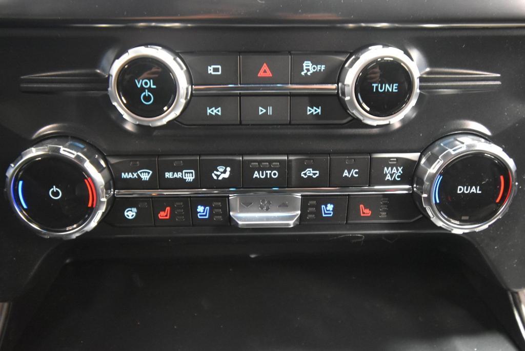 new 2025 Ford F-150 car, priced at $70,668