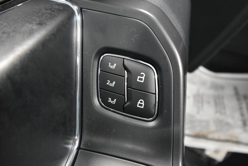 new 2025 Ford F-150 car, priced at $70,668