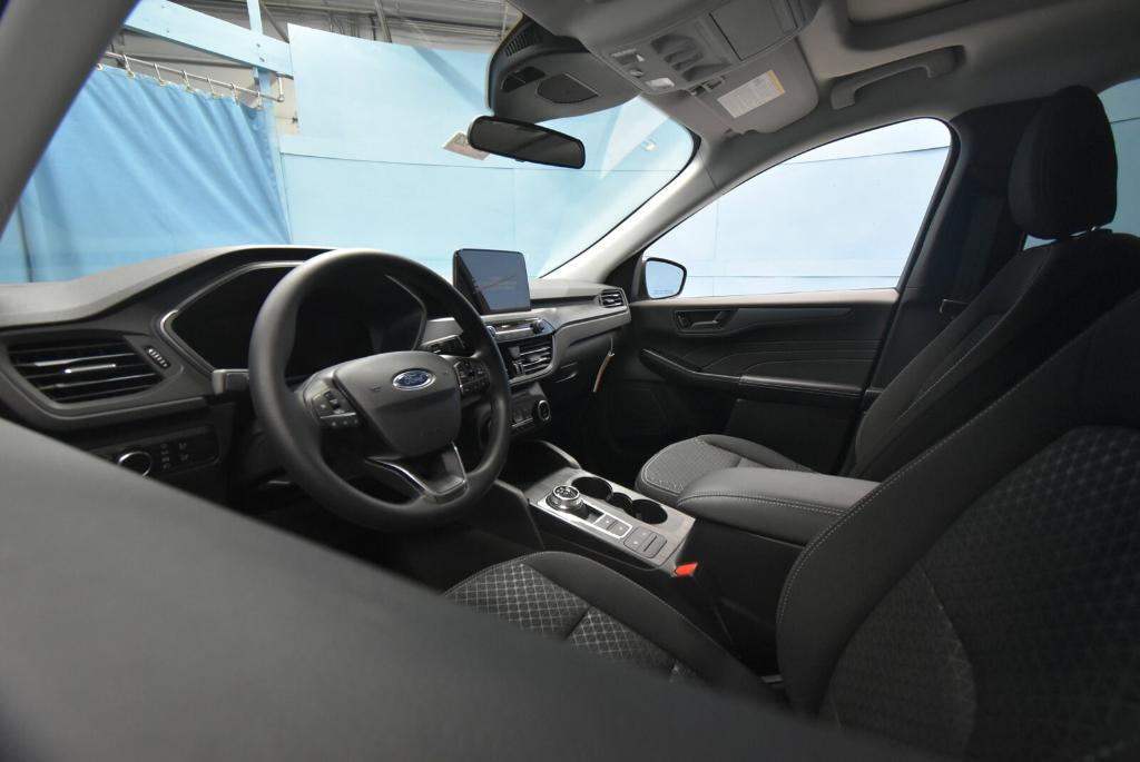 new 2025 Ford Escape car, priced at $29,777