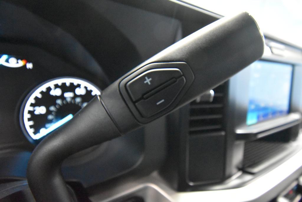 new 2025 Ford F-250 car