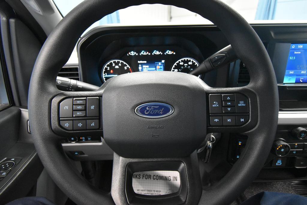 new 2025 Ford F-250 car