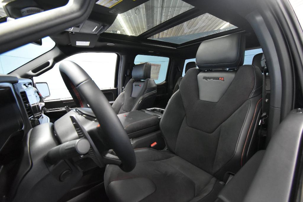 new 2025 Ford F-150 car