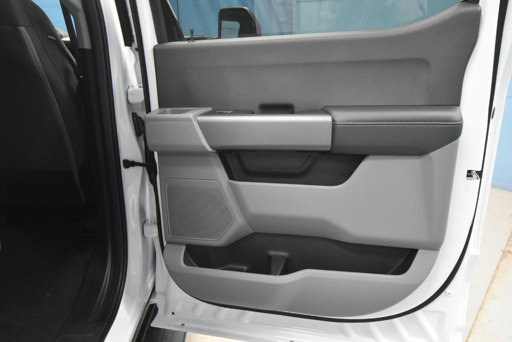 new 2025 Ford F-350 car, priced at $63,395