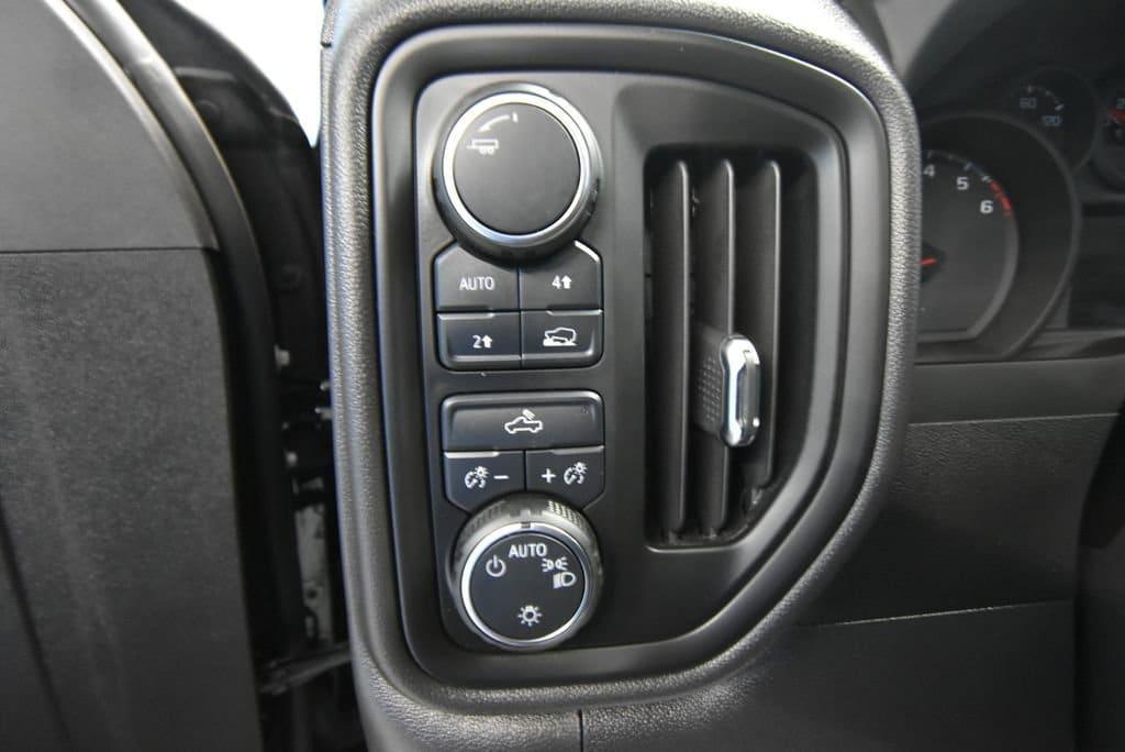used 2024 Chevrolet Silverado 1500 car, priced at $43,484
