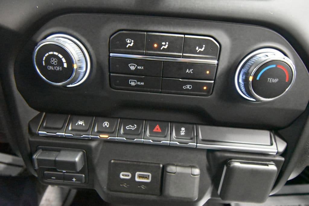 used 2024 Chevrolet Silverado 1500 car, priced at $43,484