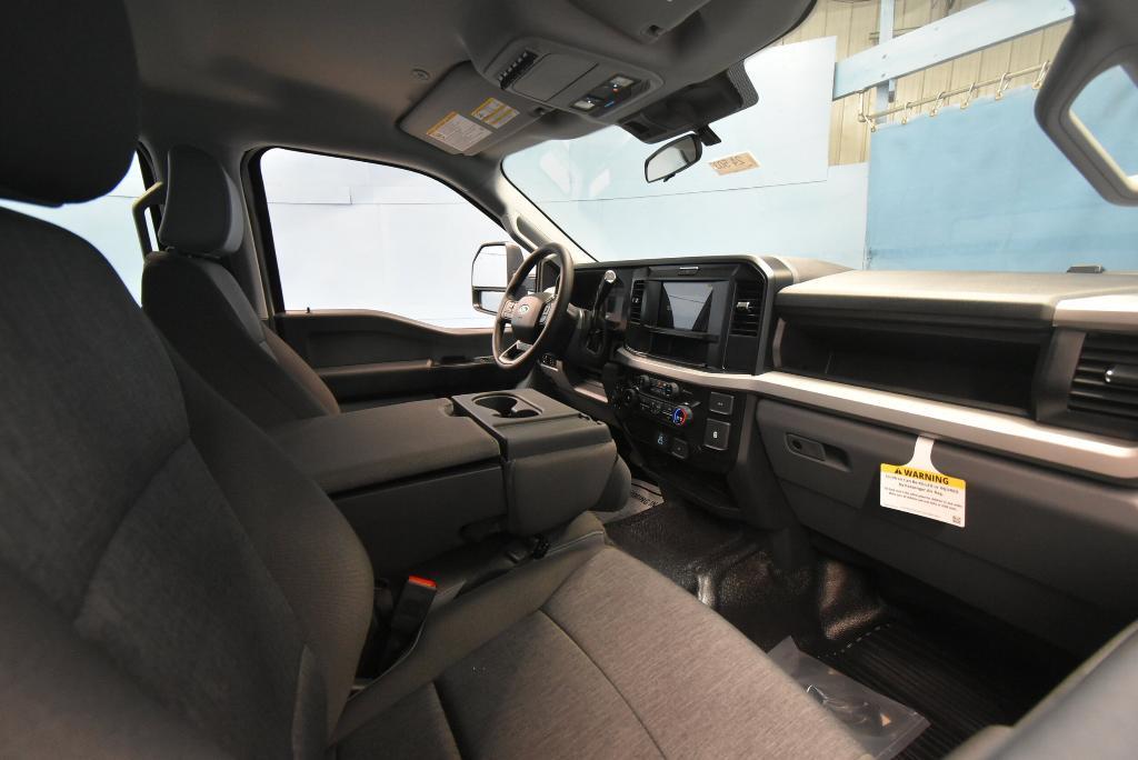 new 2025 Ford F-250 car, priced at $56,140