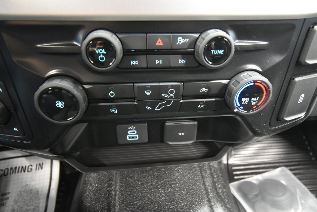 new 2025 Ford F-250 car, priced at $57,640