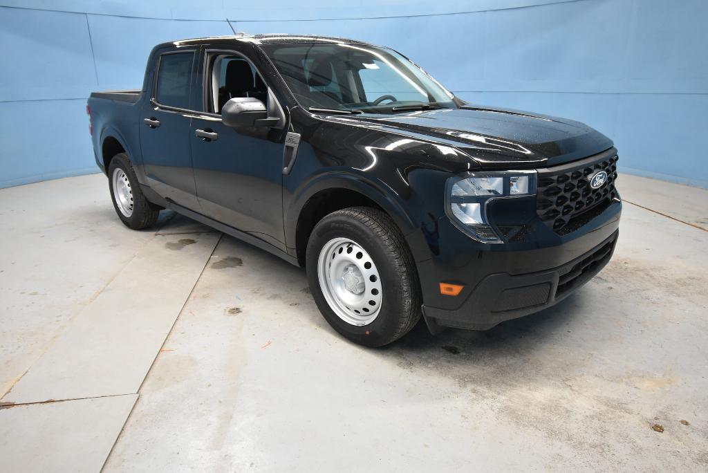 new 2025 Ford Maverick car, priced at $28,322