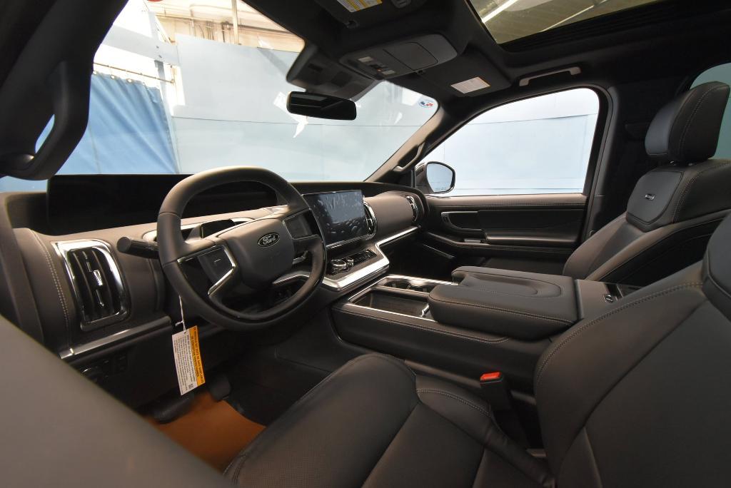 new 2025 Ford Expedition Max car, priced at $83,155