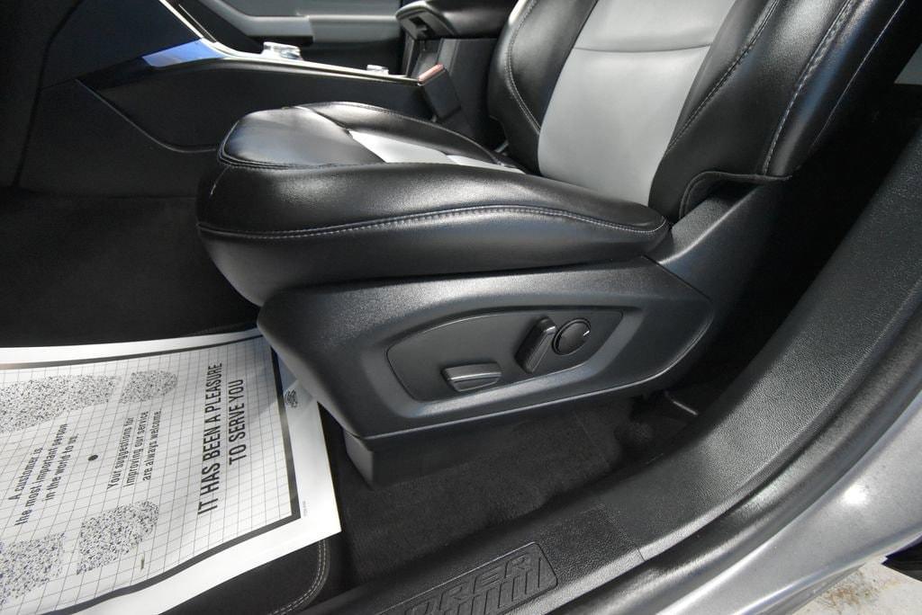 used 2022 Ford Explorer car, priced at $29,984