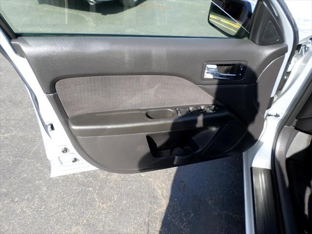 used 2006 Mercury Milan car, priced at $4,935