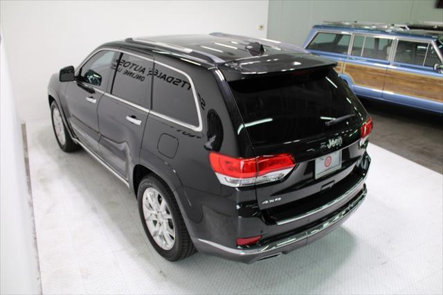 used 2014 Jeep Grand Cherokee car, priced at $21,900