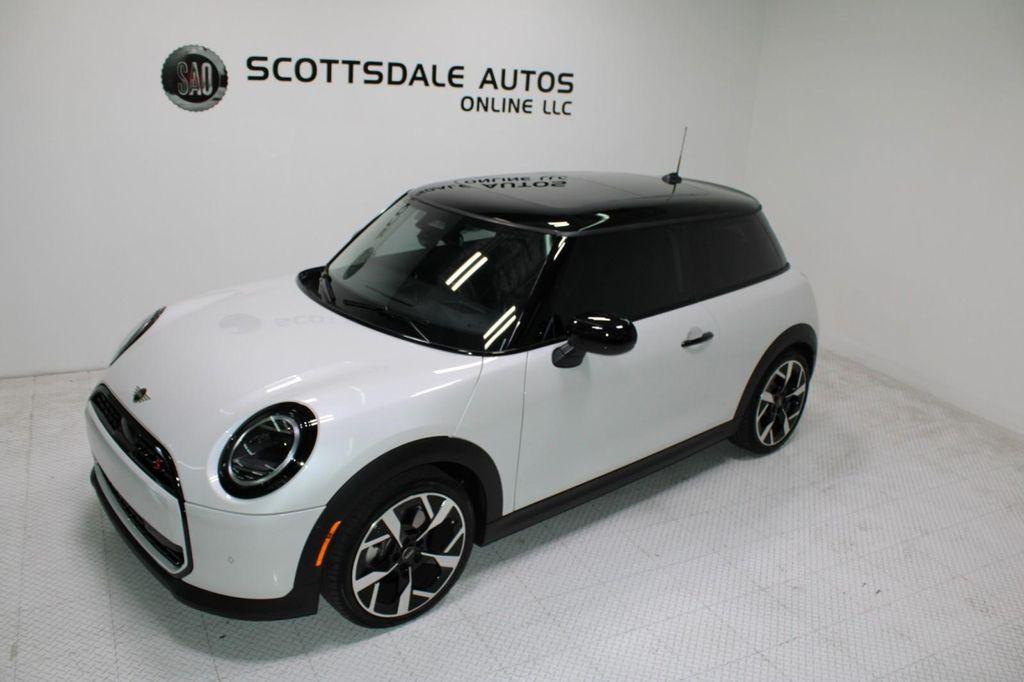 used 2025 MINI Hardtop car, priced at $34,900