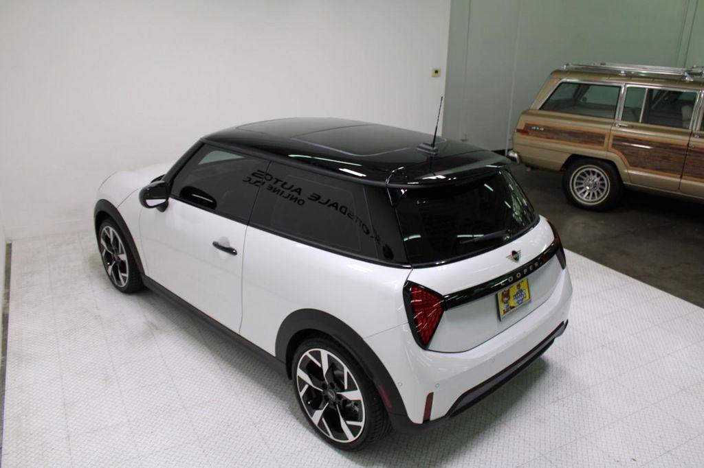 used 2025 MINI Hardtop car, priced at $34,900