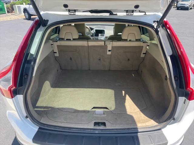 used 2013 Volvo XC60 car, priced at $9,550