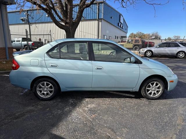 used 2001 Toyota Prius car, priced at $6,250