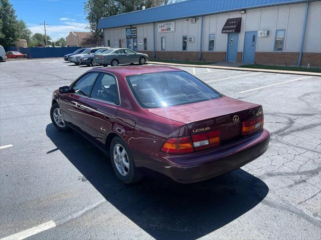 used 1998 Lexus ES 300 car, priced at $4,950