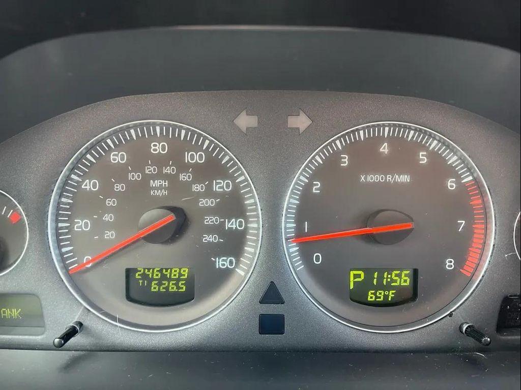 used 2006 Volvo XC90 car, priced at $3,850