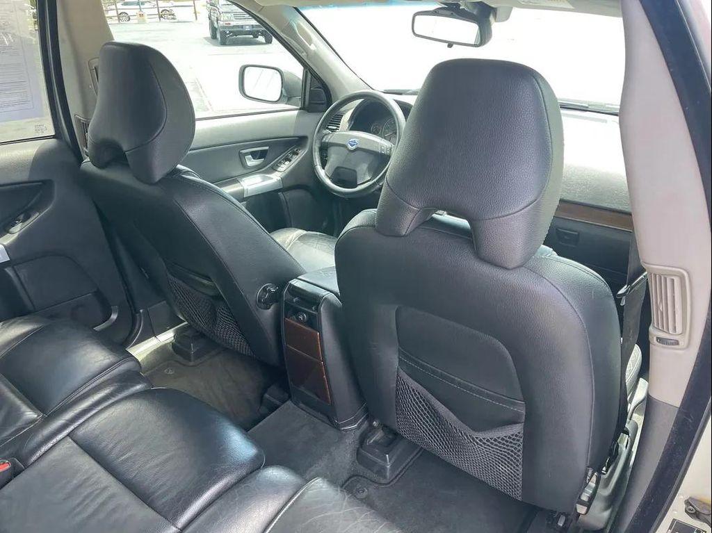used 2006 Volvo XC90 car, priced at $3,850