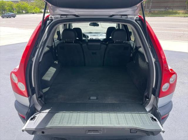 used 2006 Volvo XC90 car, priced at $4,950