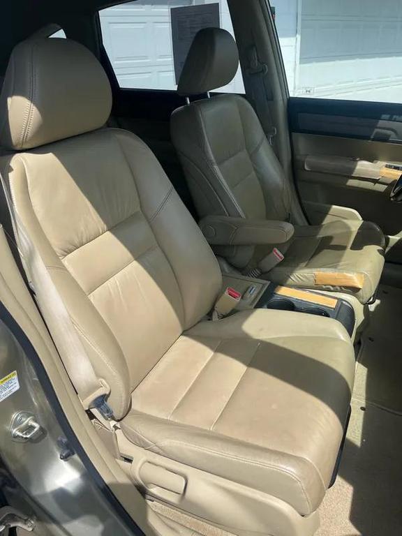 used 2007 Honda CR-V car, priced at $5,750
