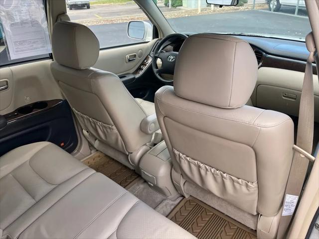 used 2003 Toyota Highlander car, priced at $6,950