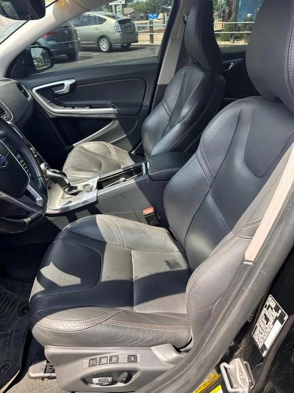 used 2016 Volvo V60 Cross Country car, priced at $12,550
