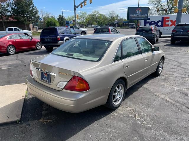used 2000 Toyota Avalon car, priced at $4,950