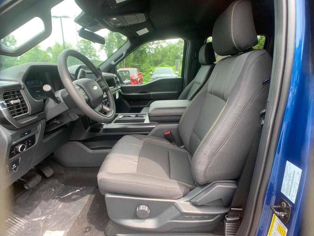 new 2025 Ford F-150 car, priced at $48,901