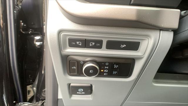 new 2024 Ford F-150 car, priced at $53,120