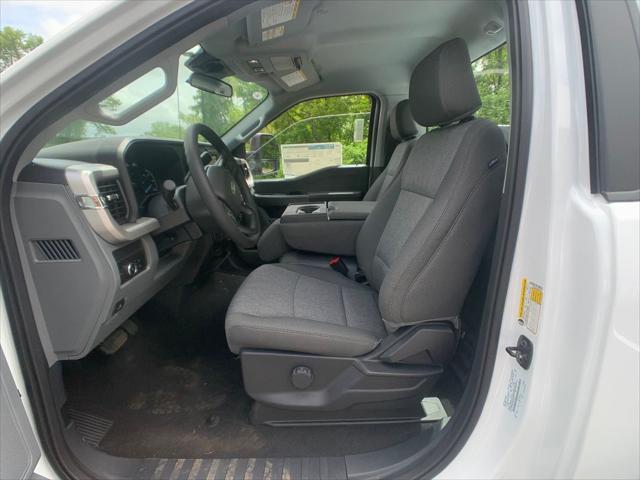 new 2025 Ford F-250 car, priced at $52,272